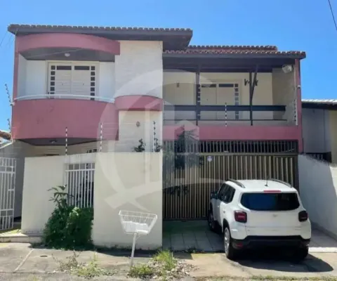 Casa à venda no bairro farolândia  ampla, confortável e versáti