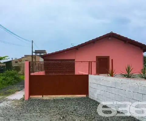 Casa com 3 quartos à venda na Estrada Geral Barra Do Itapocu, 11415, Barra do Itapocú, Araquari