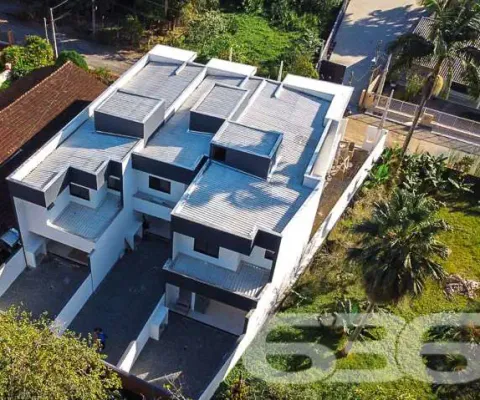 Casa com 3 quartos à venda na Rua Quinze de Novembro, 51, Glória, Joinville