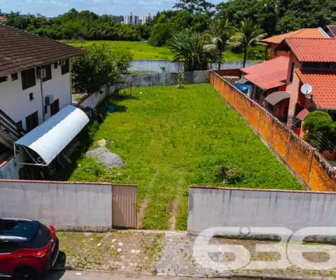 Terreno à venda na Rua Coronel Procópio Gomes, 100, Bucarein, Joinville