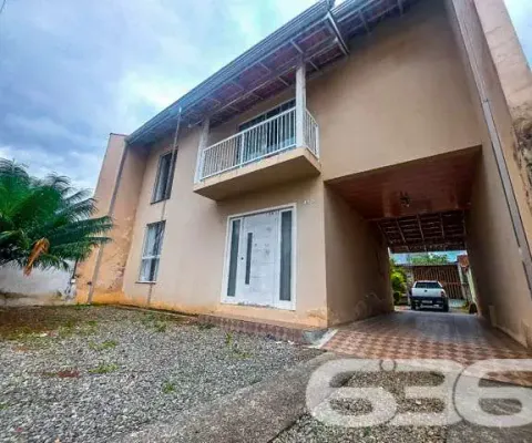 Casa com 3 quartos à venda na Albano Schimdt, 190, Boa Vista, Joinville