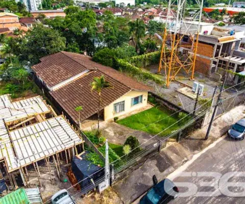 Casa com 3 quartos à venda na Rua Quinze de Novembro, 63, Glória, Joinville