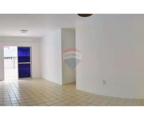 Apartamento com 65m², 3 quartos, suíte e varanda, na tamarineira