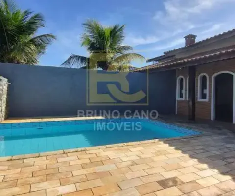 Casa térrea com piscina á 700m do mar  - oasis - peruíbe/sp