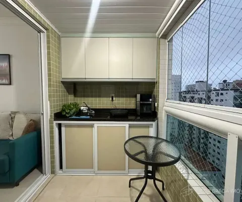 Belíssimo apartamento, fino acabameno à 200 metros do mar