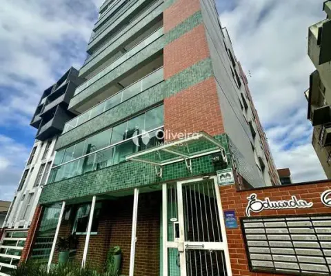 Cobertura alto padrão em região nobre e com 03 vagas de garagem à venda!!