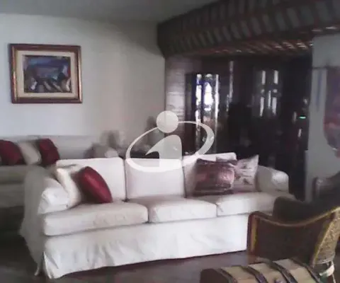 Cobertura com 4 quartos para alugar no Centro, Uberlândia 