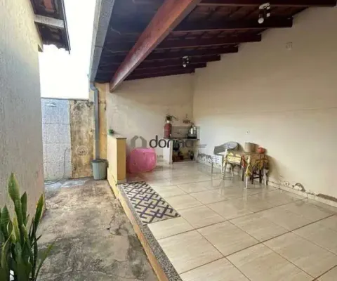 Casa com 4 quartos à venda na Rua Heitor Meireles, Conjunto Frei Eugênio, Uberaba