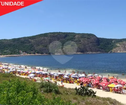Casa com 5 quartos à venda na Rua Marcos Otávio Valadão, Camboinhas, Niterói