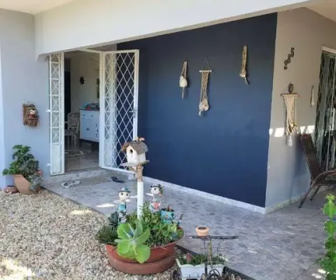 Casa com 3 quartos à venda na Praia Alegre, Penha 