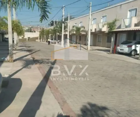Vendo/alugo casa sobrado pronta, 53 m², cond. villa florença. 2 dormitórios. lavabo. quintal privativo. garagem. lazer. segurança. sorocaba