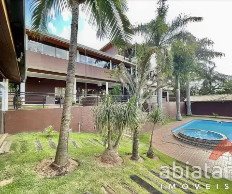 Casa com 5 quartos à venda na Rua da Ferradura, Chácara Santa Lúcia, Carapicuíba