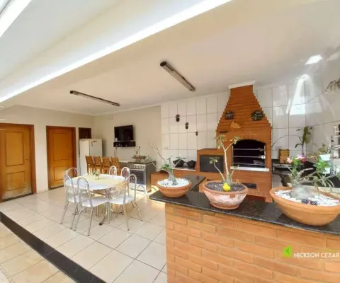 Casa com 3 quartos à venda na Rua Santo Siviero, Jardim São Pedro, Araras