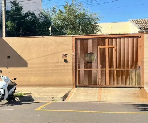 Casa com 3 quartos à venda no Centro, Mirassol 