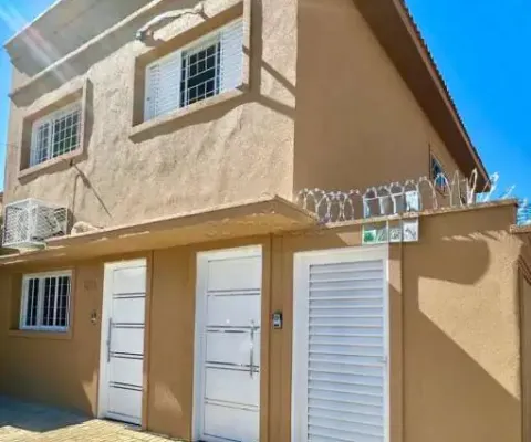 Linda casa com 02 quartos para locação, imóvel novo!