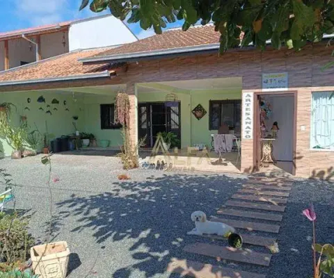 Casa a 100m da lagoa, com piscina e 6 dormitórios à venda, 224 m² por r$ 595.000 - vila da glória - são francisco do sul/sc