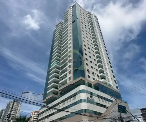 Apartamento à venda na Rua 1208, 35, Meia Praia, Itapema