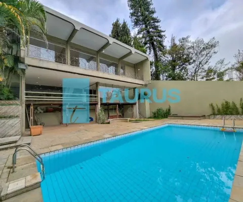Casa para venda ou locação, 5 dormitórios, 8 vagas, 900m², morumbi.