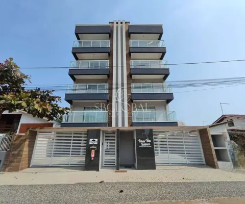 Apartamento com 03 dormitórios (01 suíte) no centro comercial a 200 metros da praia