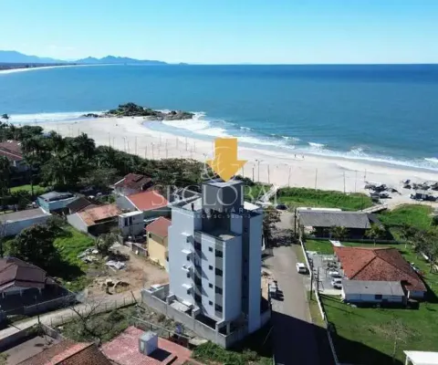 Cobertura duplex com vista para o mar e para a 2ª pedra em itapoá/sc