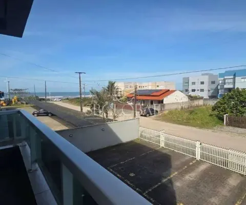 Apartamento mobiliado com 2 quartos à 80 metros da praia em itapoá/sc