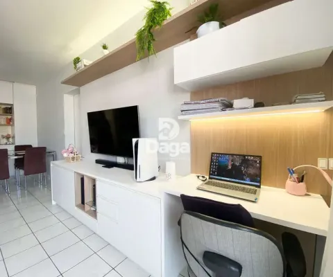 Apartamento 2 dormitórios mobiliado próximo a universidade