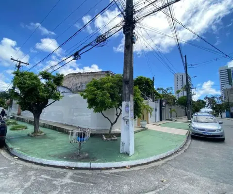 Excelente casa em candeias para fins comercial e residencial