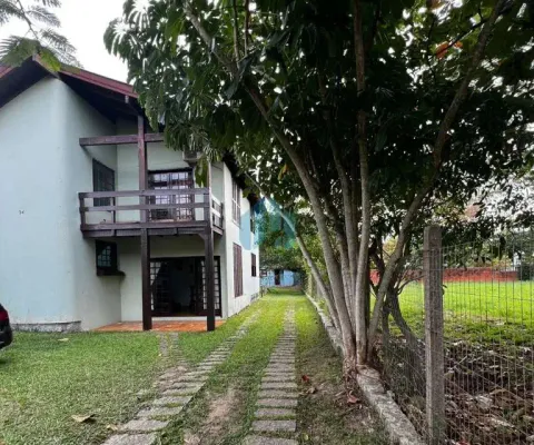 Casa a 150 m da praia (aprox.), próxima ao camping lagoa mar, centro | garopaba - sc