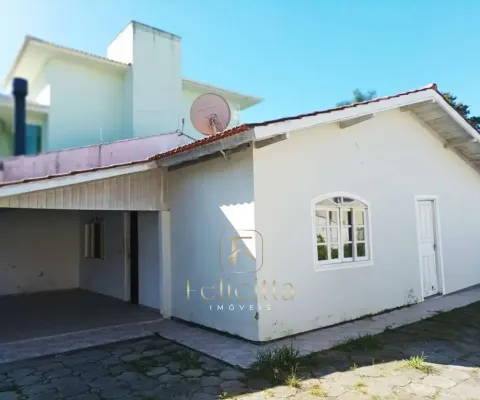 Casa com 2 quartos à venda na Rua Adolfo Lopes Maciel, Aririu, Palhoça