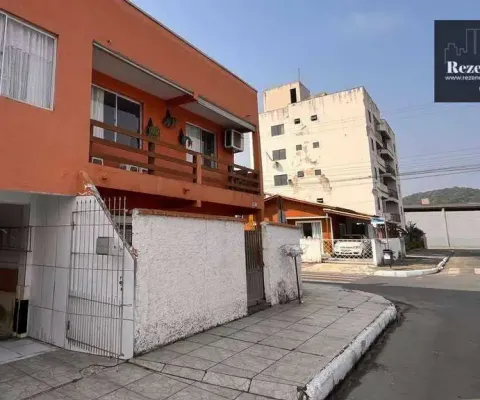 Casa com 3 quartos com mais 4 quitinetes à venda, - jardim iate clube - balneário camboriú/sc