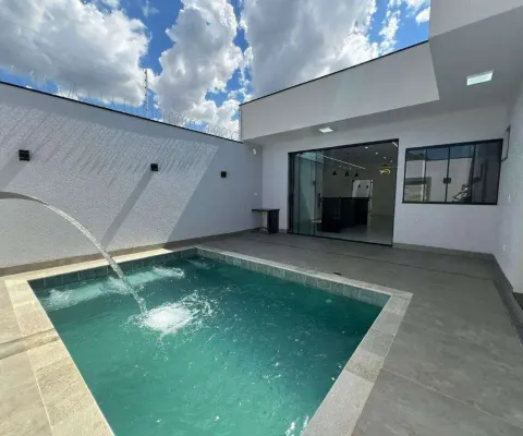 Casa com 3 quartos à venda na Zona 31, Maringá 