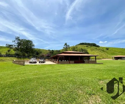 Sítio com 2 dormitórios à venda, 76000 m² por r$ 1.600.000,00 - sete voltas - taubaté/sp