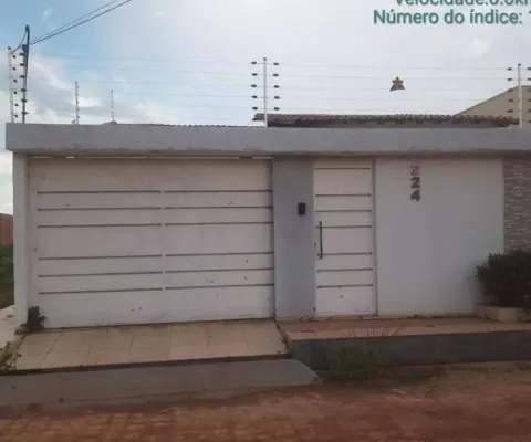 Casa com 3 quartos à venda na Rua Luiza Maria, 224, Ipueiras, Picos
