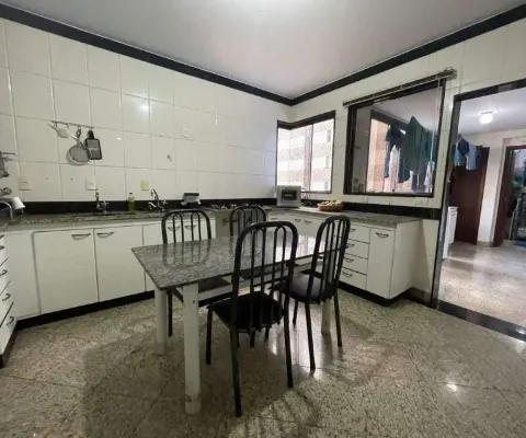Apartamento com 4 quartos à venda na Avenida Sete de Setembro, Centro, Divinópolis