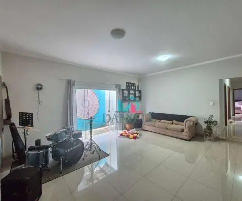 Casa com 3 quartos à venda no Jardim Eliana, Araraquara 