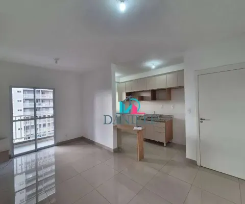 Apartamento com 2 dormitórios localizado no condomínio reserva dos jequitibás.