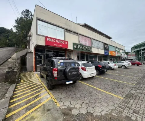 Ponto comercial para alugar no Azambuja, Brusque 