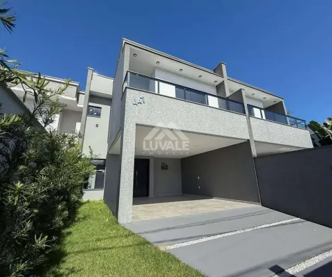 Geminado c/ piscina | três rios do sul | 3 quartos (1 suíte) | 151m²