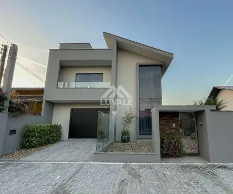 Casa com 5 quartos à venda no Amizade, Jaraguá do Sul 