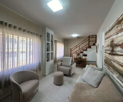 Casa com 2 quartos à venda na Rua Monsenhor Gustavo Freire, São Mateus, Juiz de Fora