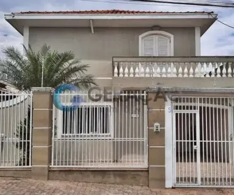 Sobrado para venda de 04 dorm. e 01 suíte - 235² na vila formosa | jacareí