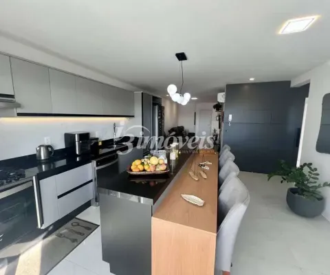 Apartamento semimobiliado à venda com 3 quartos sendo 1 suíte e 2 vagas privativas, centro, navegantes