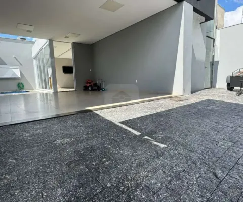 Casa com 3 quartos à venda no Jardim Inconfidência, Uberlândia 