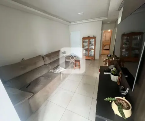 Casa em condomínio fechado com 3 quartos à venda no Jardim Califórnia, Uberlândia 