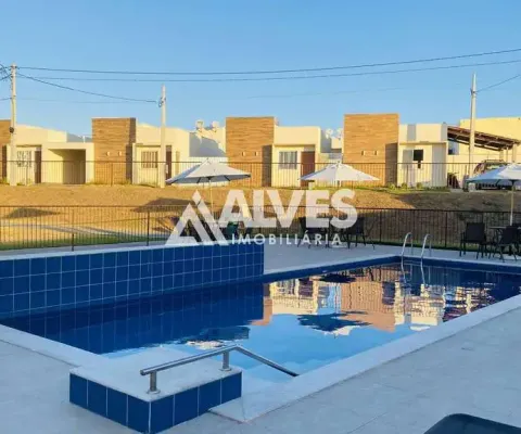 Casa em condomínio fechado com 2 quartos para alugar na Avenida Mário Ventura, Nova Esperança, Feira de Santana