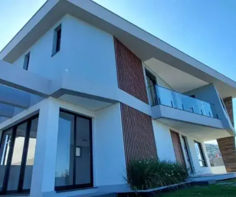Casa com 3 quartos à venda na Via 10, 246, Rio Tavares, Florianópolis