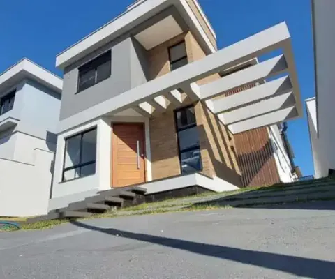 Casa com 4 quartos à venda na Avenida Itamarati, 25, Rio Tavares, Florianópolis