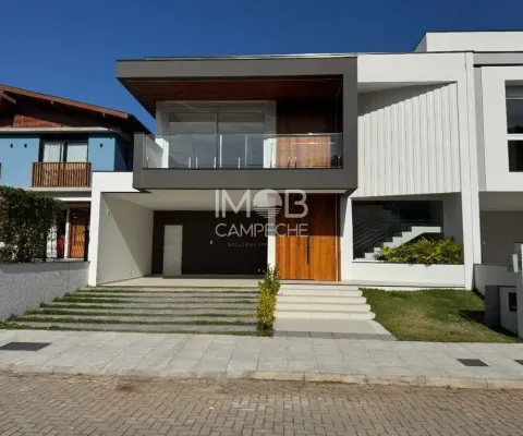 Casa com 3 quartos à venda na Via 4, 267, Rio Tavares, Florianópolis