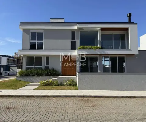 Casa com 4 quartos à venda na Via 4, 267, Rio Tavares, Florianópolis