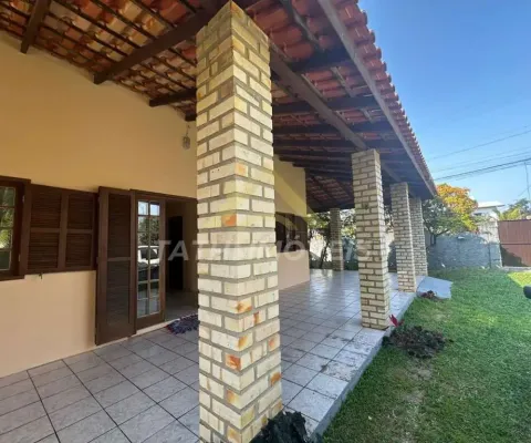 Casa para locação em florianópolis, ingleses do rio vermelho, 2 dormitórios, 1 banheiro, 1 vaga